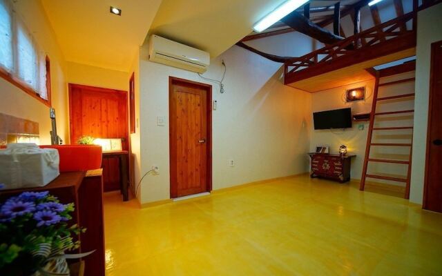 Jeonju Village Skylove