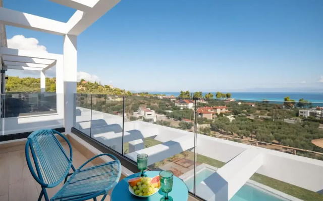 Olive Grove Panorama Suite Pende