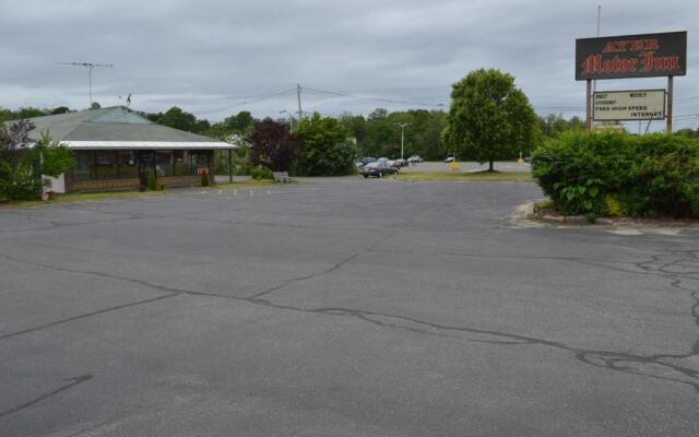 Nashoba Valley Inn & Suites