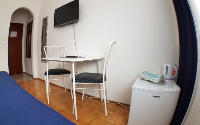 BAGI Apartments & Rooms