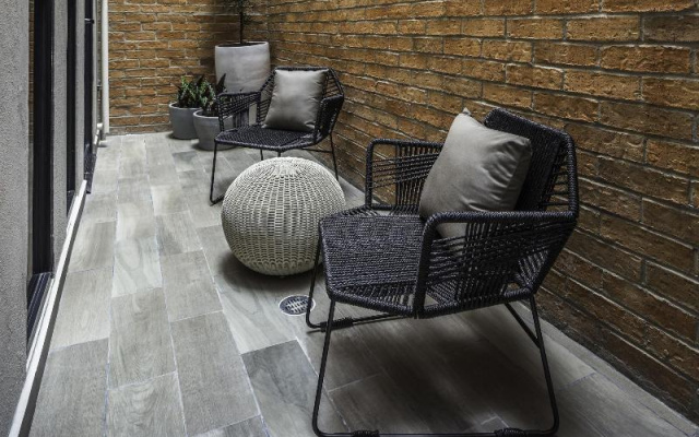 Mathia-Luxury Plus by Viadora