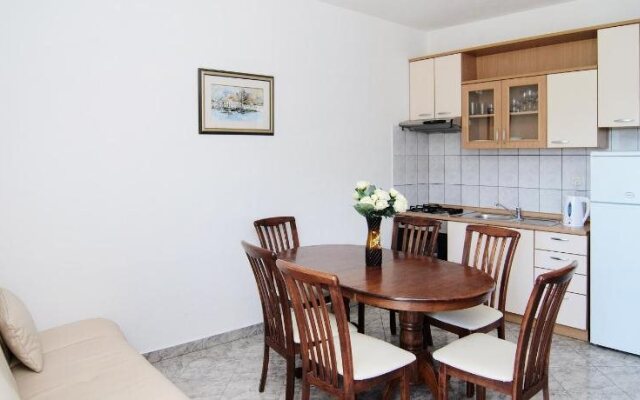 Darijan Apartments