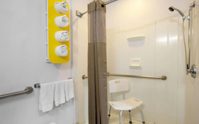 Motel 6 El Paso, TX - Southeast