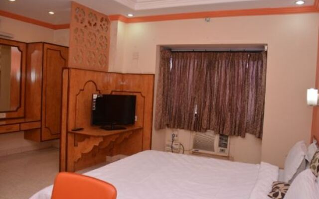 Hotel Balaji Residency