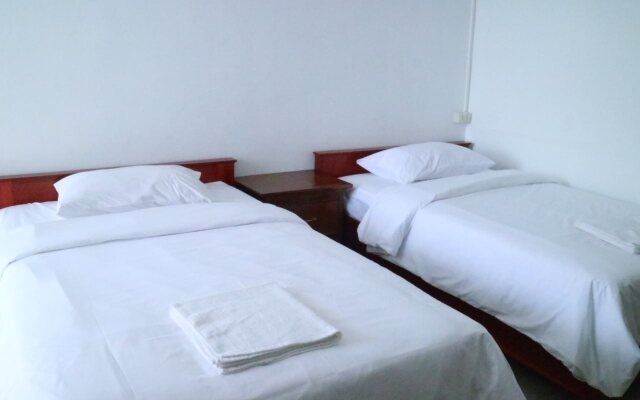 Skyline Hotel