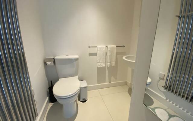Cosy 3 bed Penthouse in Royal Docks London