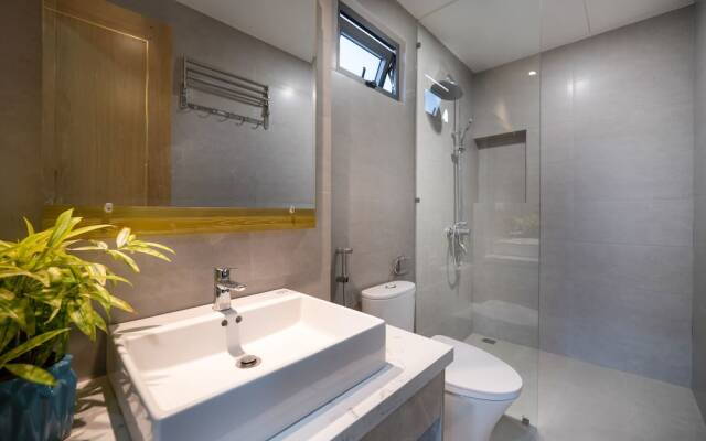 Nancy Hotel & Apartment