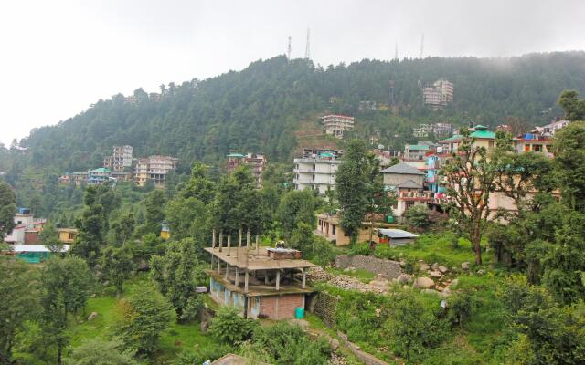 OYO 4205 Hotel Anuj Regency