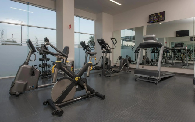 Microtel Inn & Suites by Wyndham Irapuato
