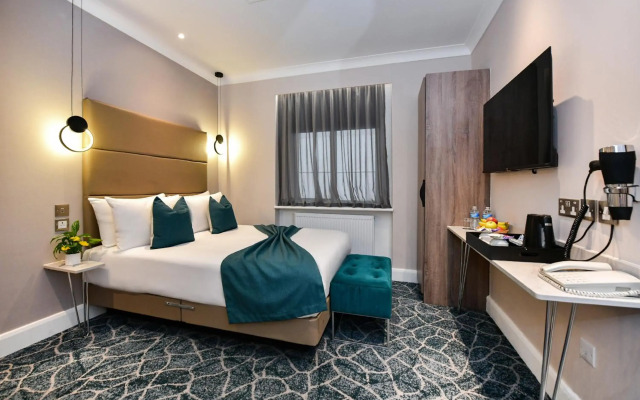 Queens Park Hotel