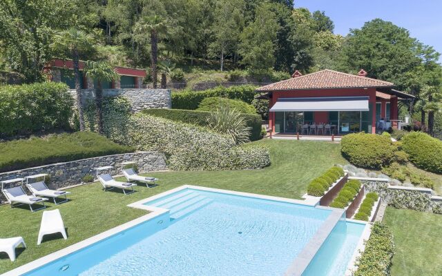 Villa Falcone 5 CAMERE 10 PAX