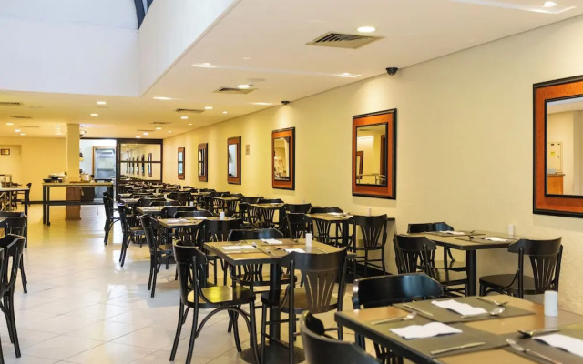 Estanplaza Nações Unidas