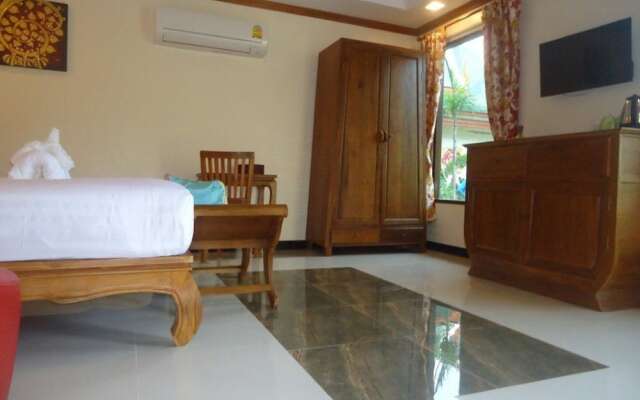 Villa Angelica Phuket - Baan Malinee