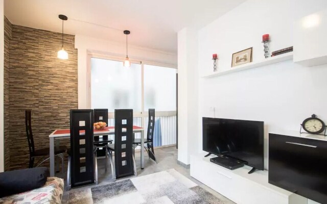 Little Sunny House 1