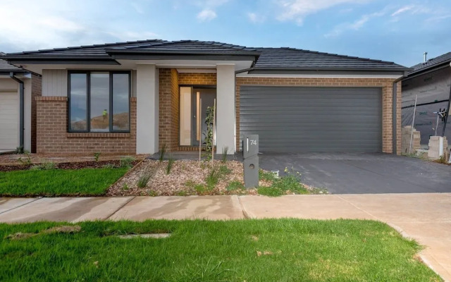 Resortstyle 4BR House With Parking@werribee