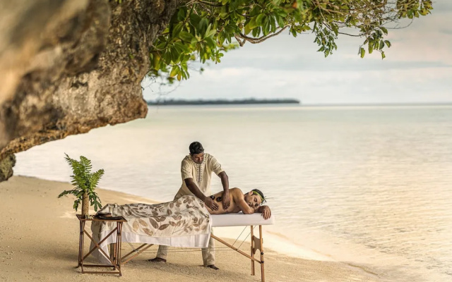 Four Seasons Explorer, Palau - Cruising Resort - фото 5