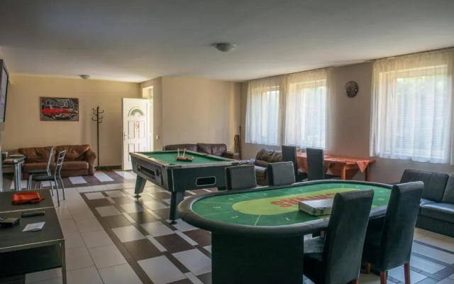 Farkasverem Vendégház