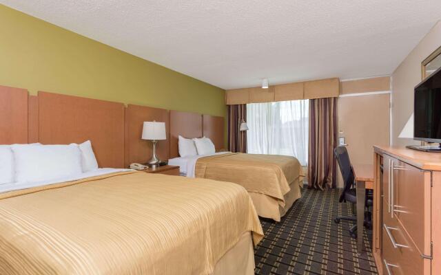 Days Inn & Conf Center by Wyndham Southern Pines Pinehurst