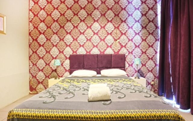 Rose Chamber Bed & Breakfast