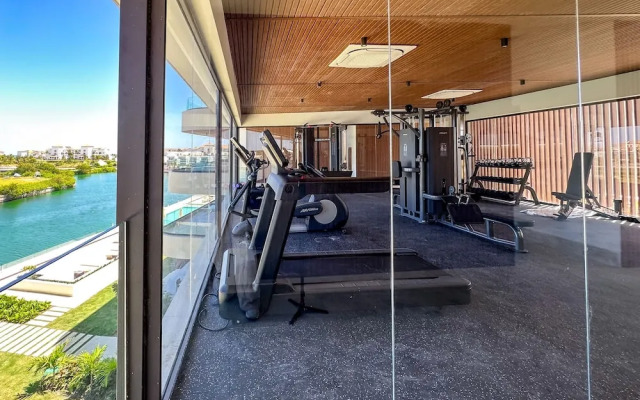 Marina Garden Penthouse 3 Bedroom Apartment