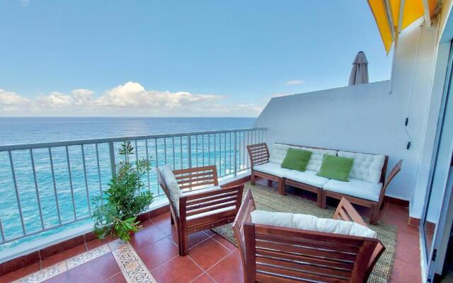 Seaview Terrace Studio by TOR