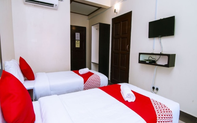 OYO 925 Nawawi's Cottage – Guest Rooms – Alor Gajah