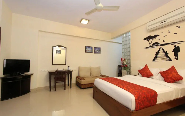 OYO Apartments Maharaja Signal