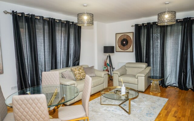 Dartford Luxury 2 Bed Apartment