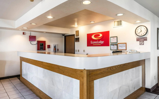 Econo Lodge Inn & Suites Mckinney - Plano North