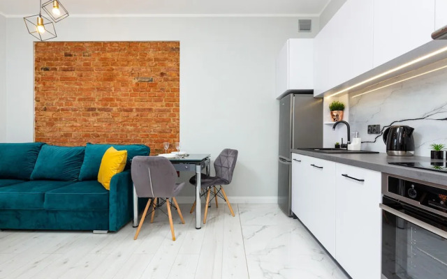 Modern Studio for Two by Renters