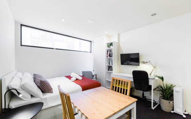 EMILY, Carlton Studio Apartment