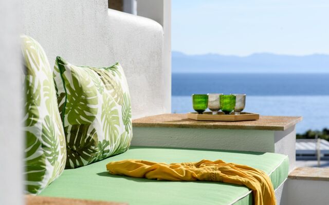 Villa D'Oro - Luxury Villas & Suites