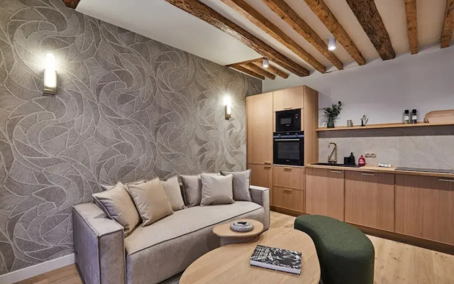 Sublime Apartment Rue Royale/madeleine