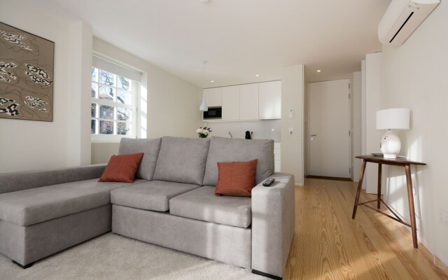 Cord01 · Blue House Apartment 1 Parking