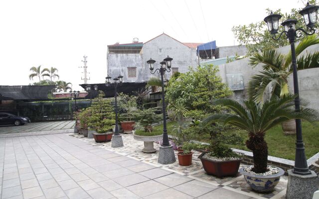 Nam Phong Hotel