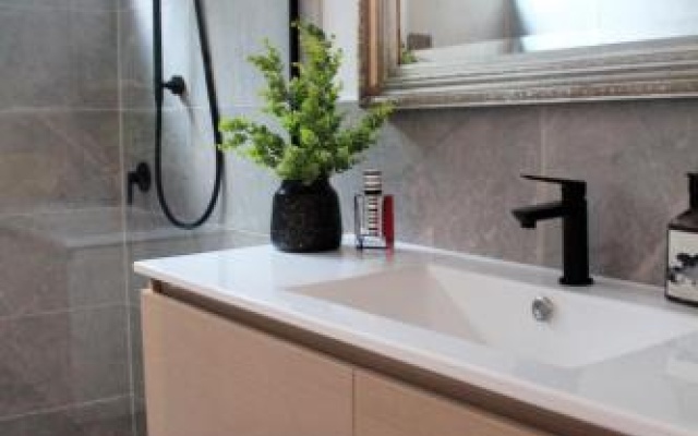 Mignon Cottage 9 Noongah Terrace – Bathroom – Crescent Head