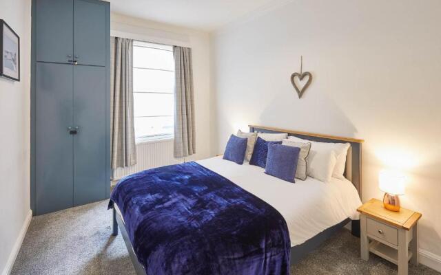 Host & Stay - The Lookout @ Scarborough