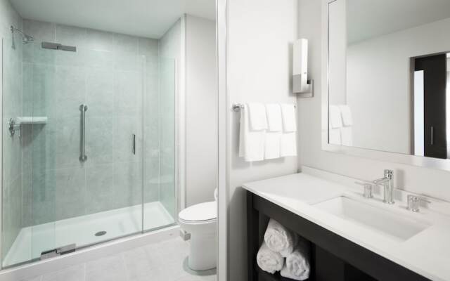 Embassy Suites By Hilton Kansas City Olathe