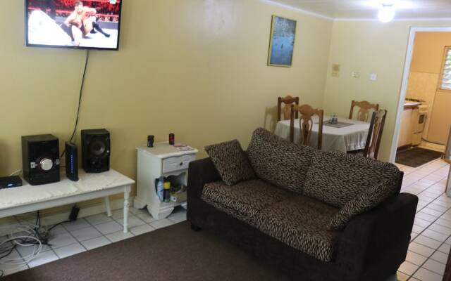 Island Suite at Hermosa Village