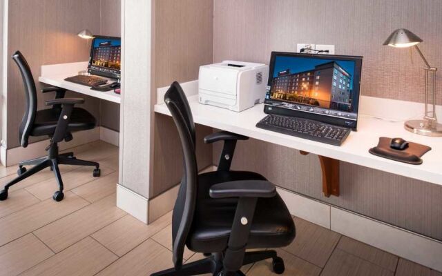 Springhill Suites Pittsburgh Southside Works
