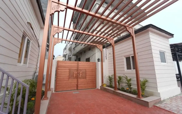 Brij Hari Villa