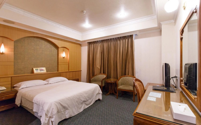 Champion Hotel (Quarantine Hotel)