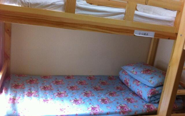 Jelly Young Hostel