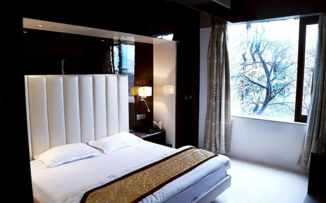 Hotel Puran Palace