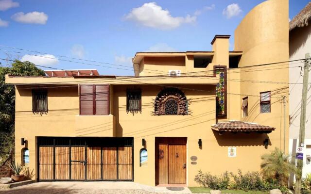 Private 4-story Lux Villa, With 5-star Concierge