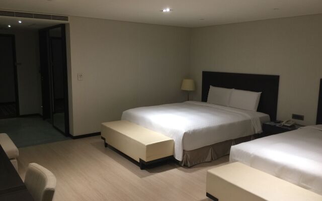Talmud Hotel Kaohsiung LoveRiver