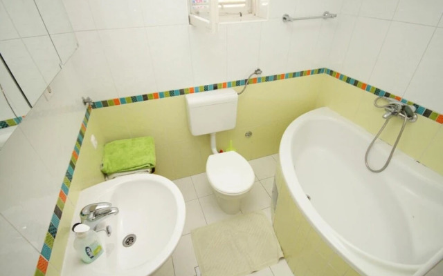 Jadro - 250 m From Beach - A1