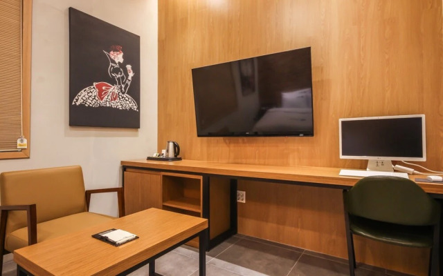 Wanju Bohemian Motel