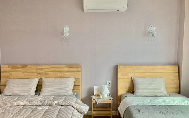 Yeosu Nangman Guest House