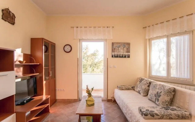 Marinko - With Pool - A2